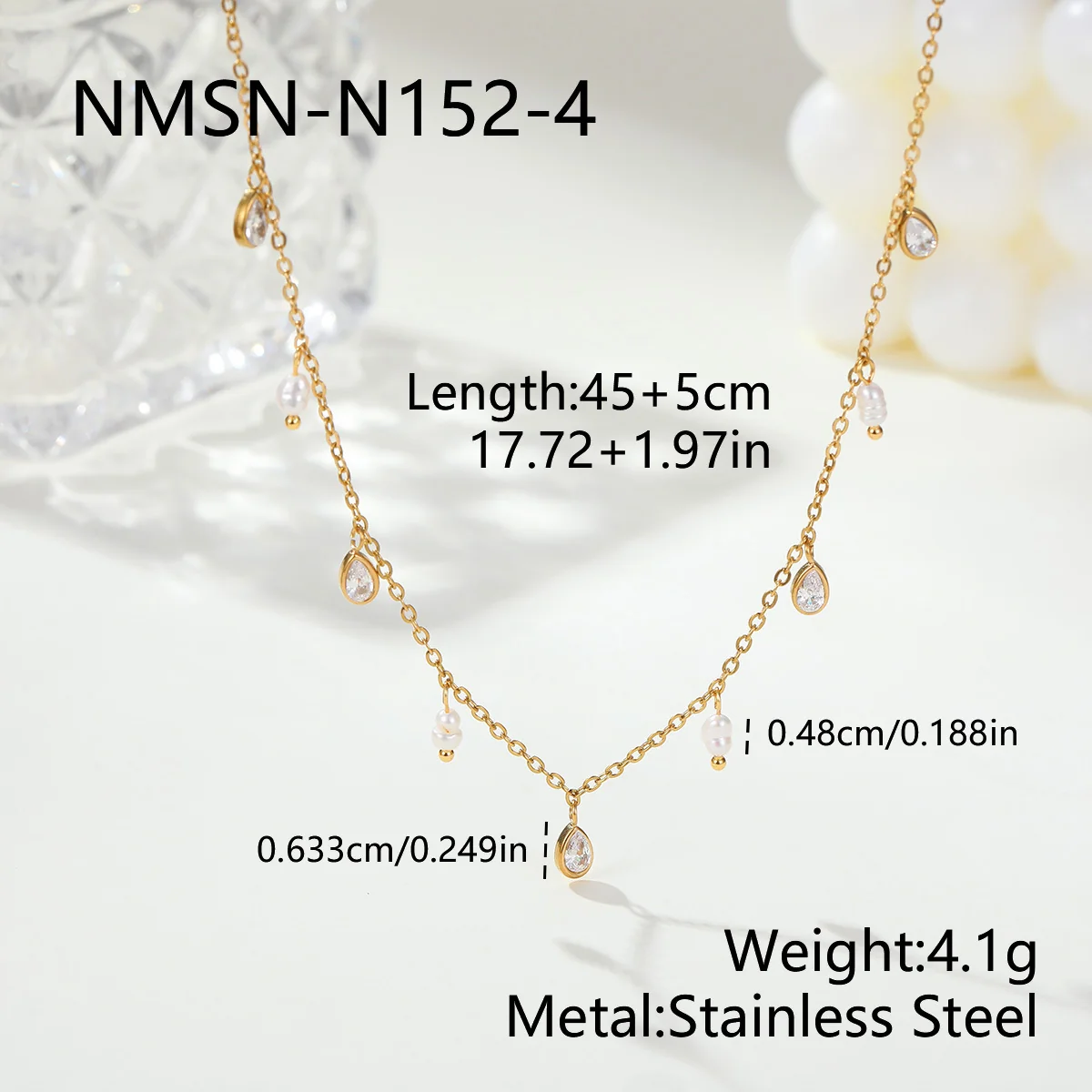 Ketting - Traanvormige kristallen, parelkralen, verguld roestvrij staal productfoto