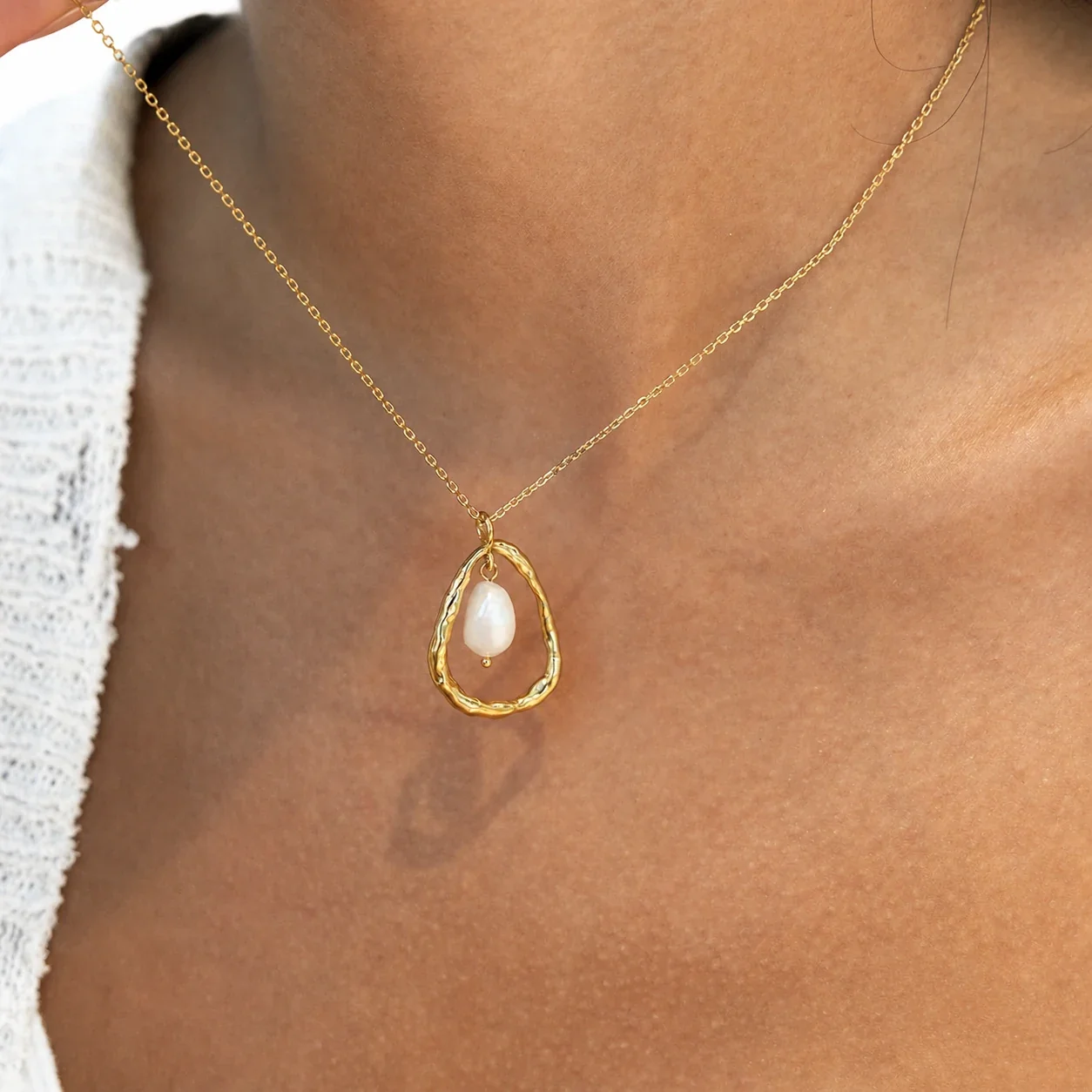 Organic 316 Stainless Steel Pearl Pendant Necklace