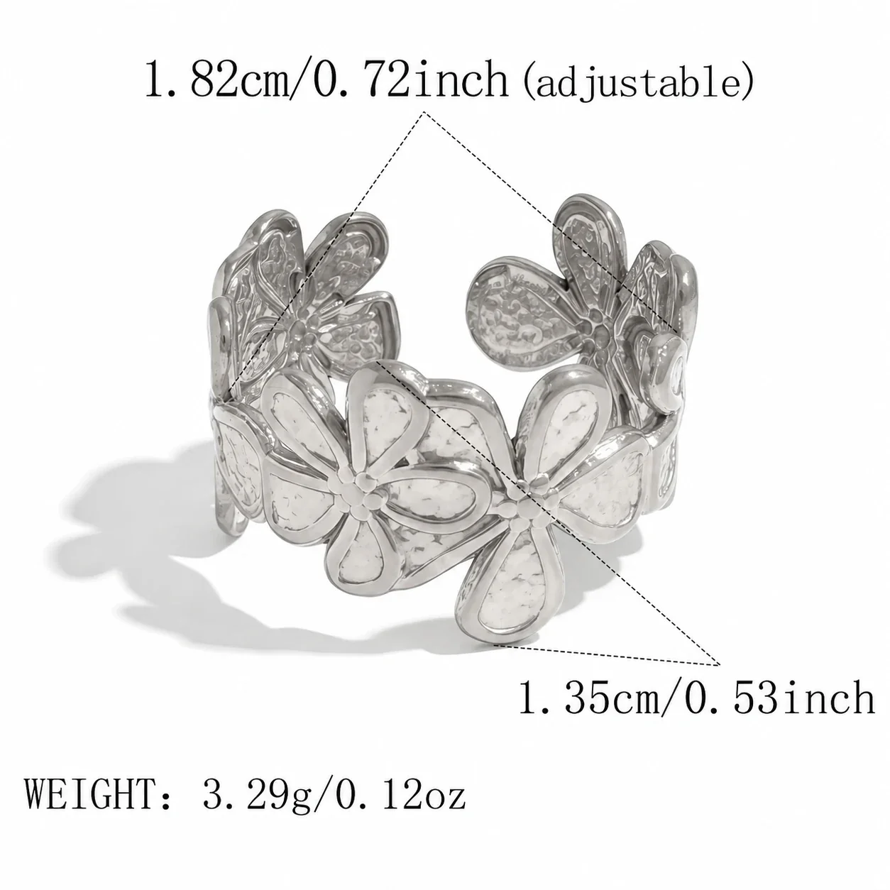 Open ring met vierbladige bloemen van roestvrij staal met goudkleurige PVD-afwerking productfoto