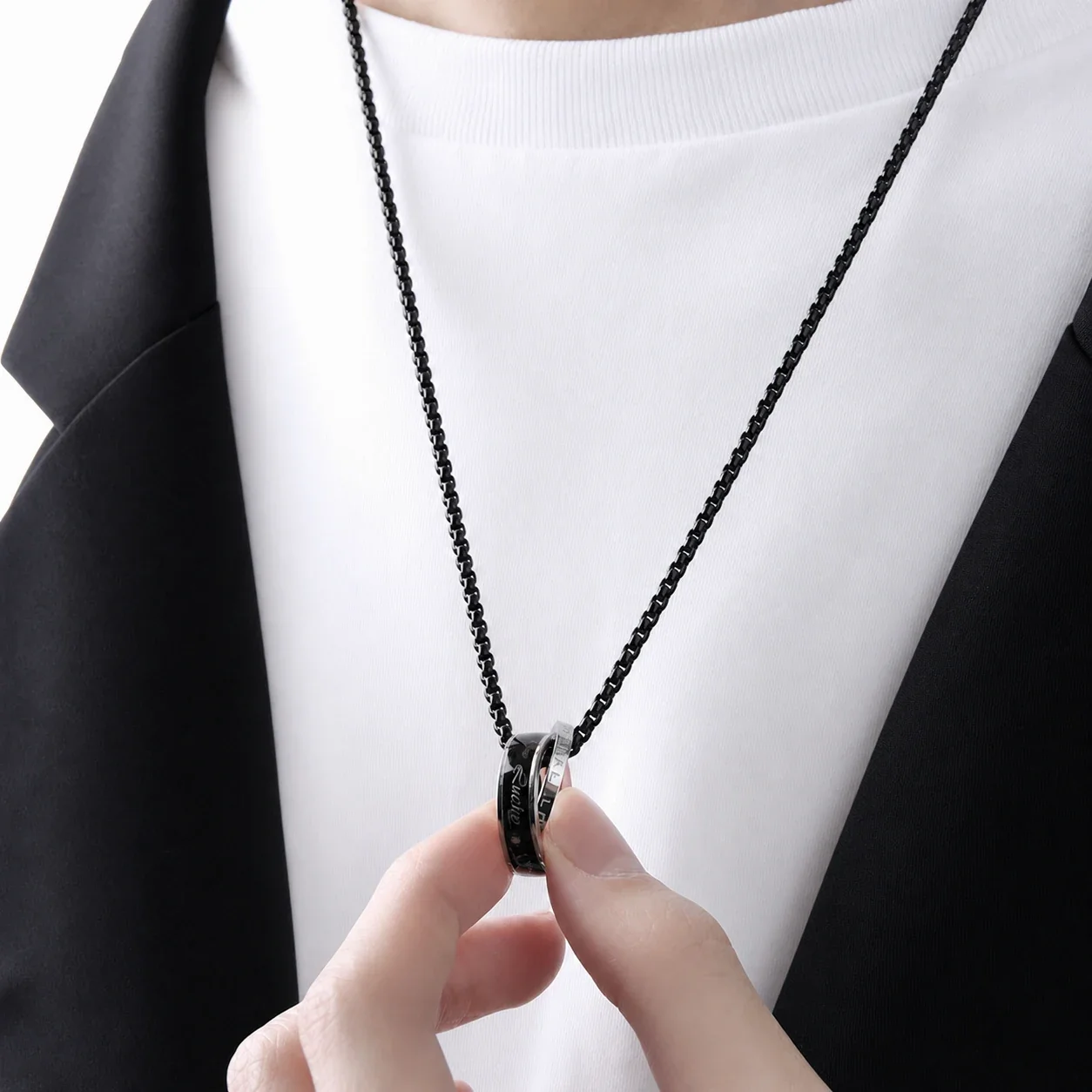 Black-Tone Stainless Steel Triple Ring Box Chain Necklace