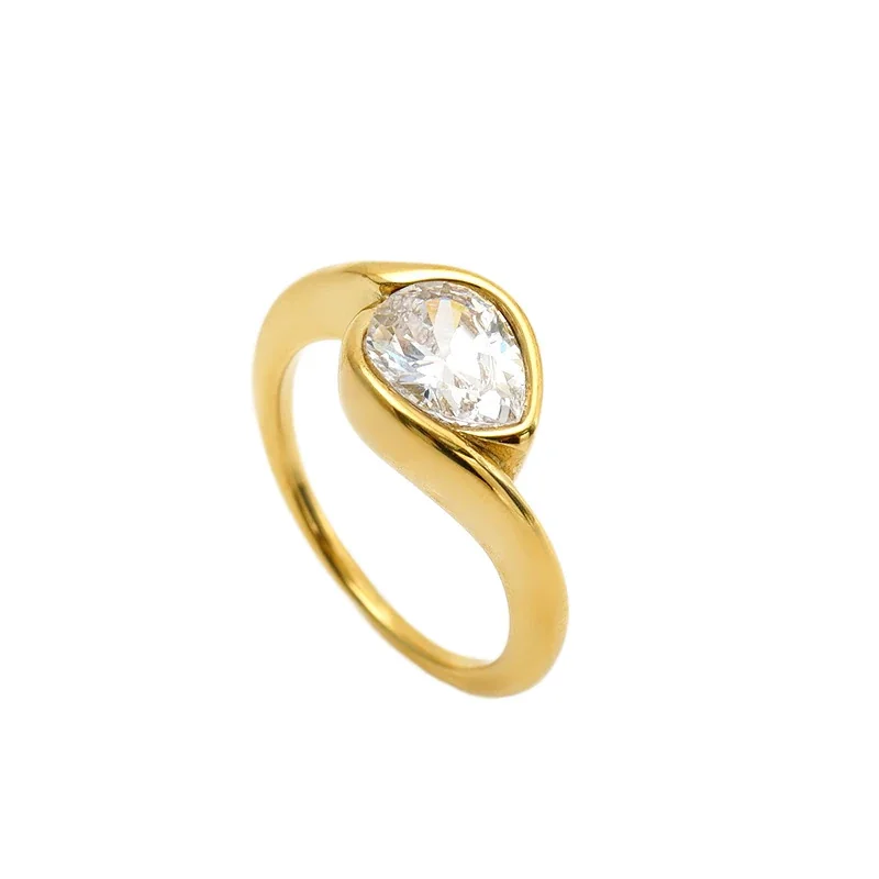 Sculptural 14K Gold-Plated Teardrop Bezel CZ Ring
