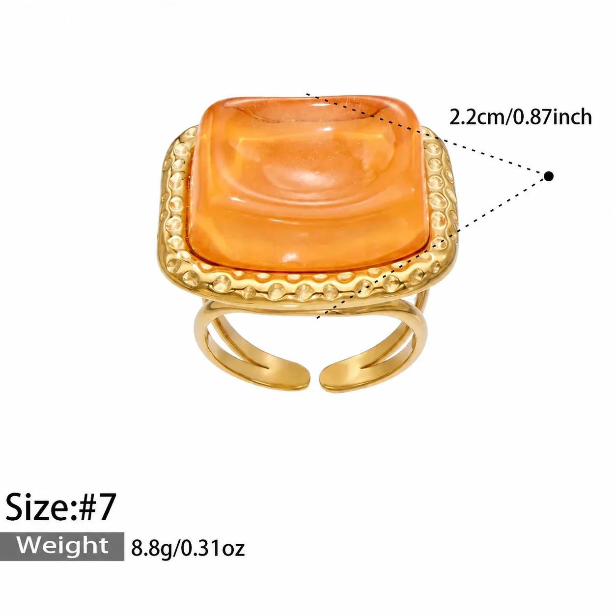 Foto del producto: Anillo de acero chapado en oro con cabujón cuadrado de resina y textura martillada