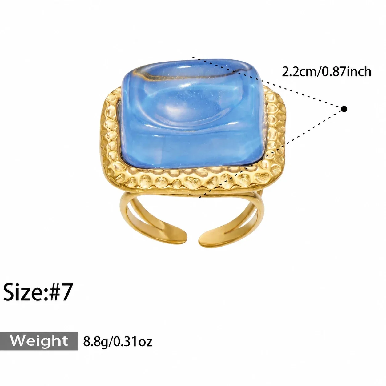 Foto del producto: Anillo de acero chapado en oro con cabujón cuadrado de resina y textura martillada