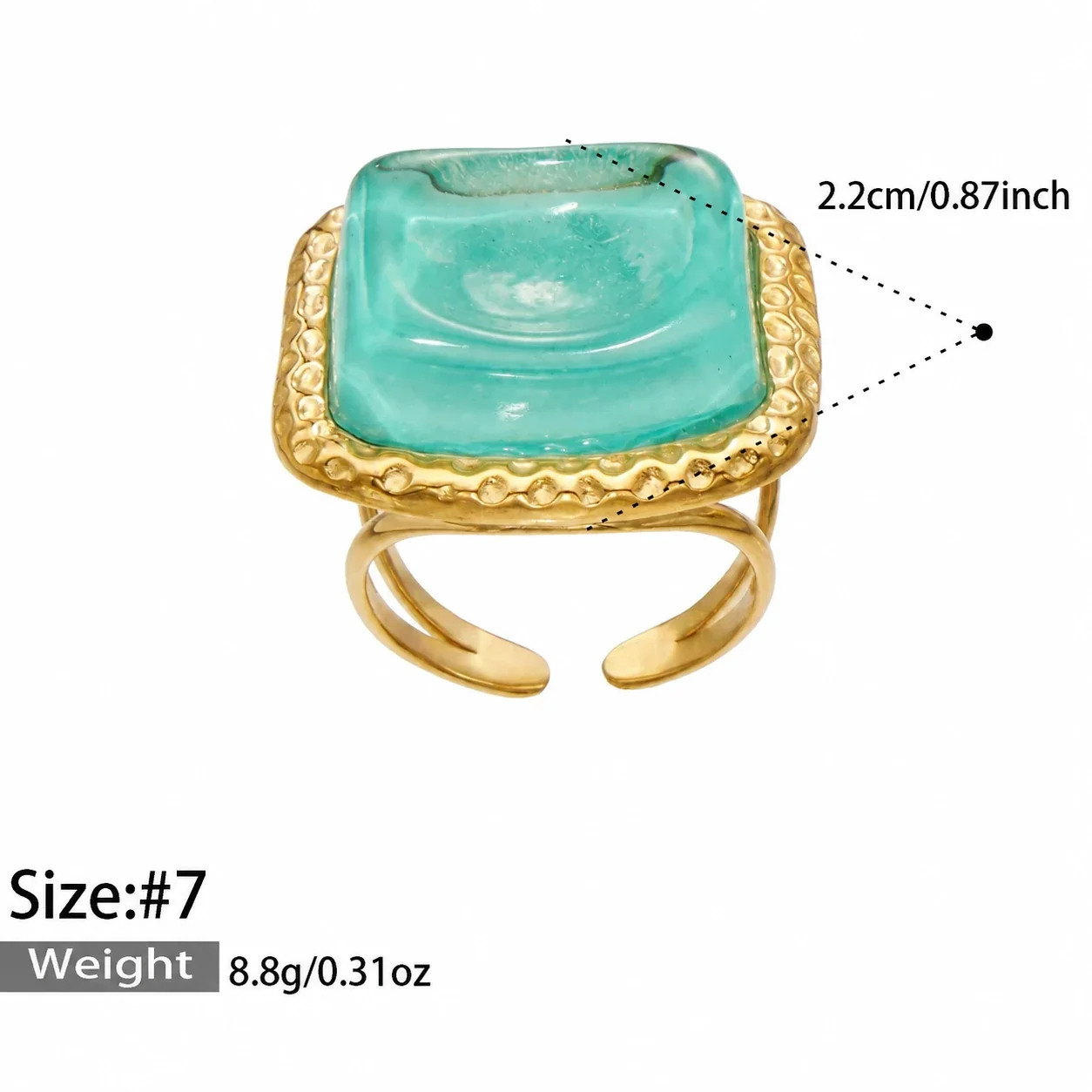 Foto del producto: Anillo de acero chapado en oro con cabujón cuadrado de resina y textura martillada