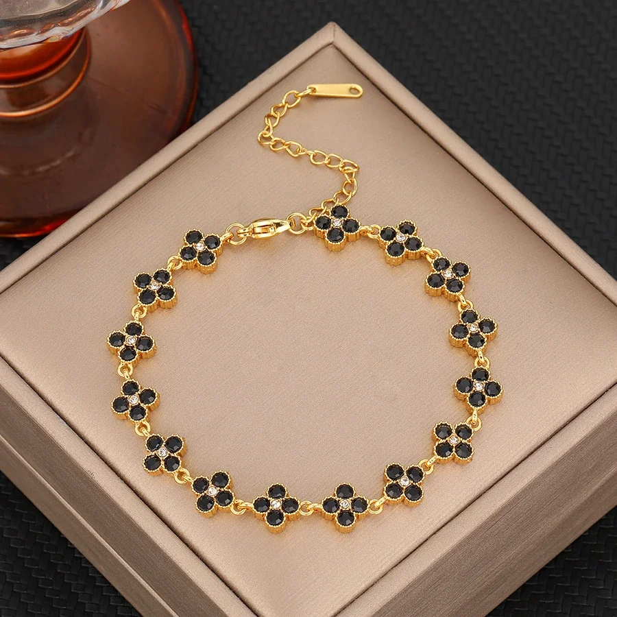 Foto prodotto: Bracciale a Maglie Floreali con Cristalli in Acciaio Inossidabile Placcato Oro