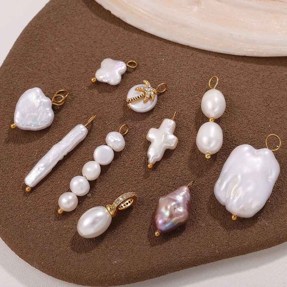 Foto do produto: Pendant Charms, Ceramic Sea Motifs & 18K Gold-Plated Stainless Steel