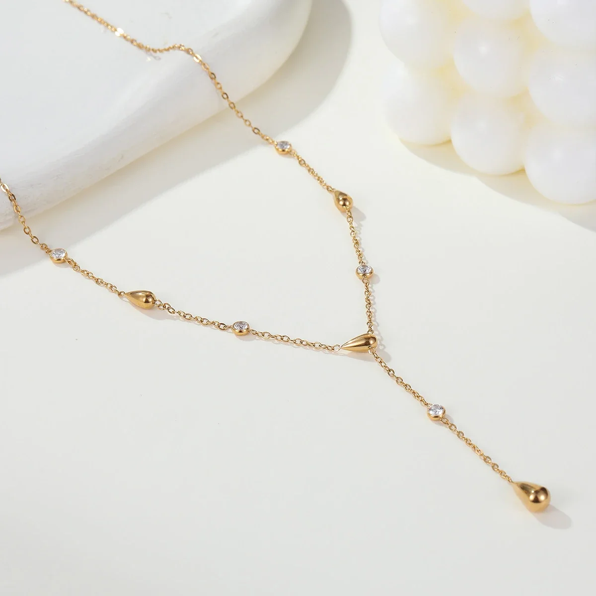 Y-dropketting met druppelhangers, verguld productfoto