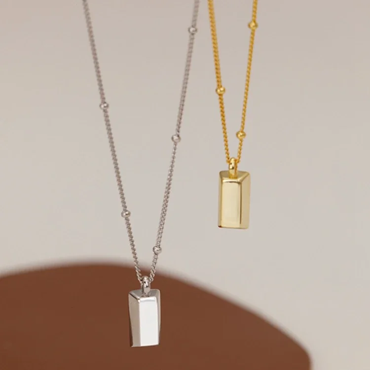 Foto prodotto: Pendant Necklace Rectangular Tag and Bead Chain Stainless Steel