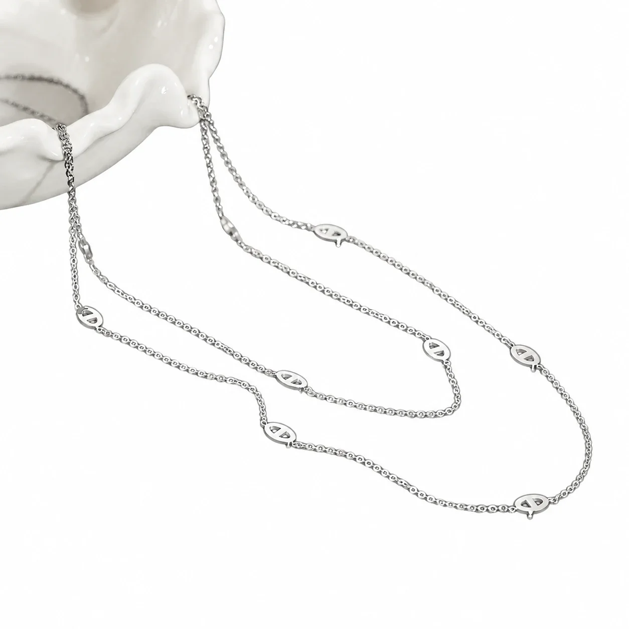 Layered Oval Cutout Long Necklace in 18K Gold-Plated Steel - Silver