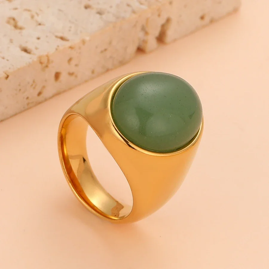 Signet Ring with Oval Cabochon Bezel and Tapered Band