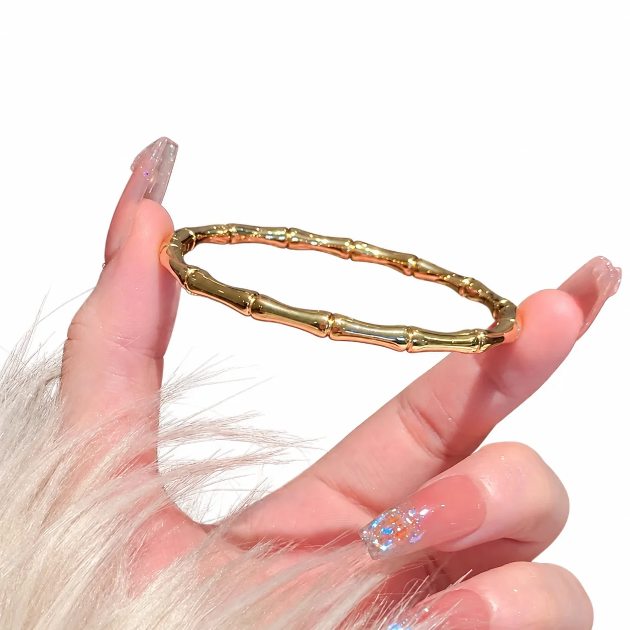 Foto del producto: Bamboo Segment Bangle in Gold-Plated Stainless Steel