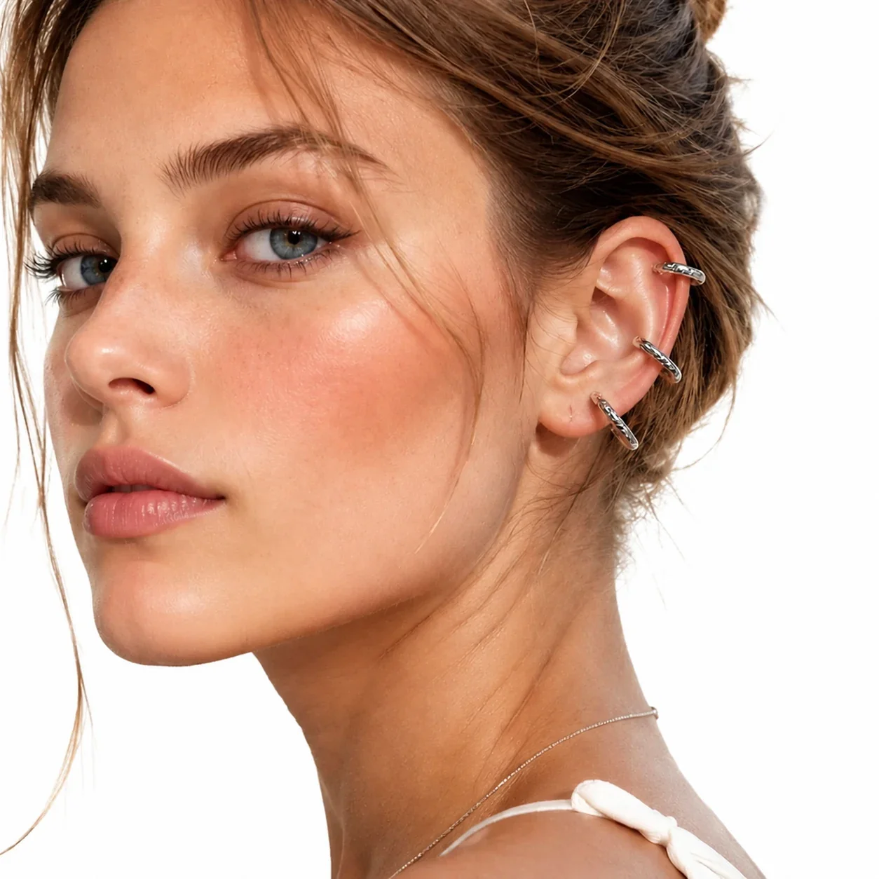 Ribbed 316L Twisted C-Shaped Huggie Hoop Earrings