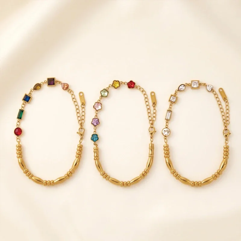 Bracelet with Geometric Crystal Stations & Beads, Gold-Plated Steel