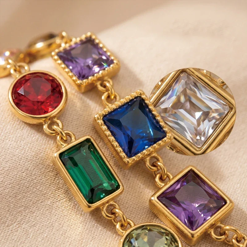 Bracelet with Geometric Crystal Stations & Beads, Gold-Plated Steel