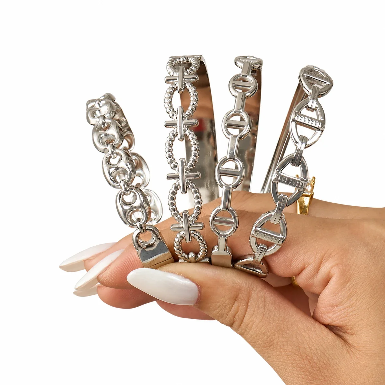 Sculptural 316 Stainless Steel Chain Link Bangle