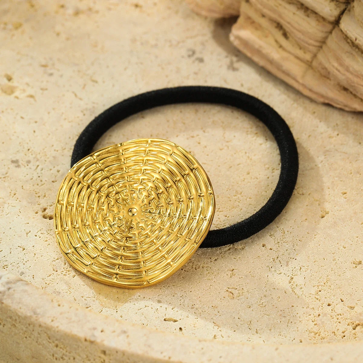 Hair Tie with Woven Round Medallion in Gold-Plated Steel