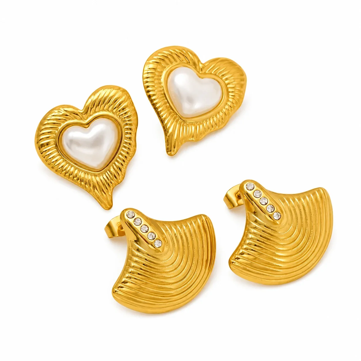 Sculptural Gold-Plated Ribbed Heart Pearl Stud Earrings