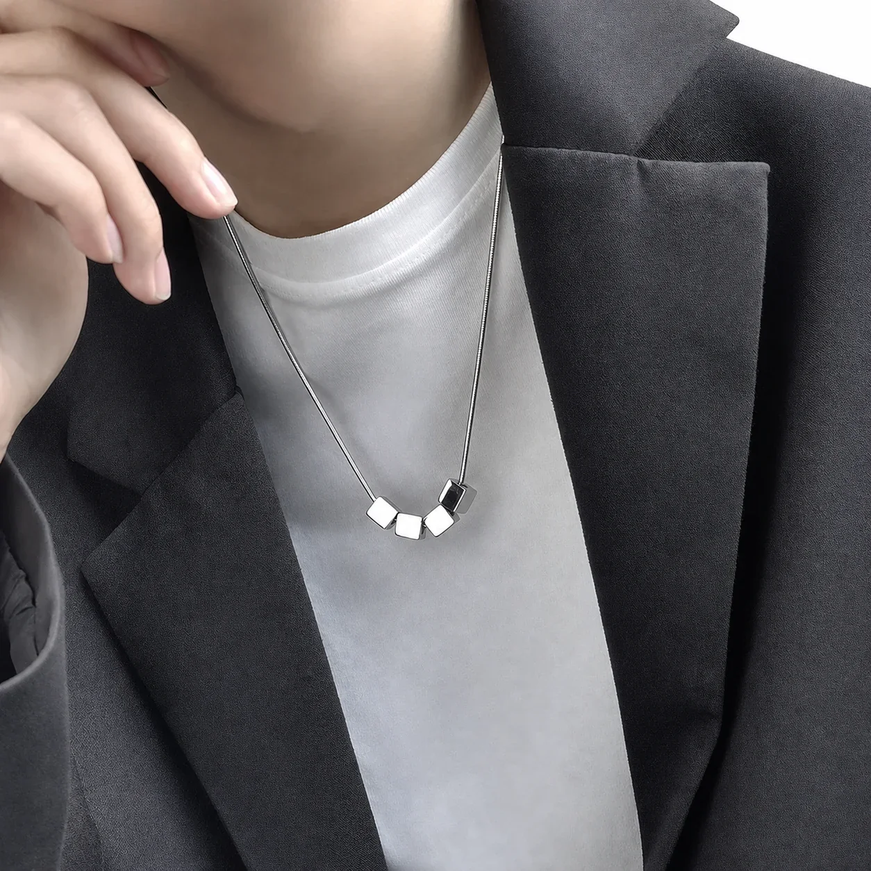 Minimal Silver-Tone Stainless Steel Four-Cube Snake Necklace
