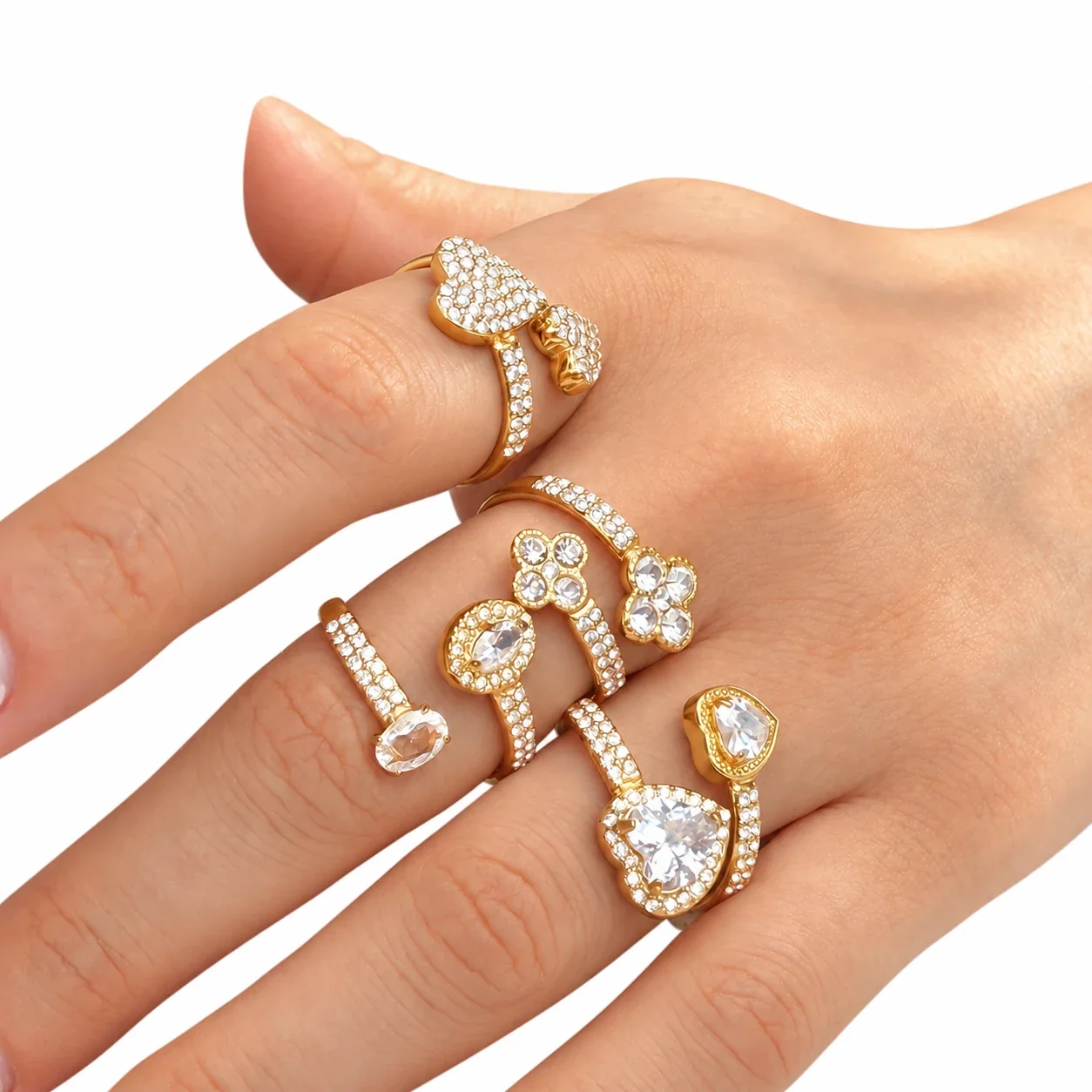 Open ring met pavé hart of bloem van zirkonia, roestvrij staal productfoto
