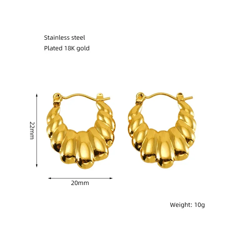 Bohemian Gold-Plated Heart Lattice Huggie Hoop Earrings - Gold Smooth Heart