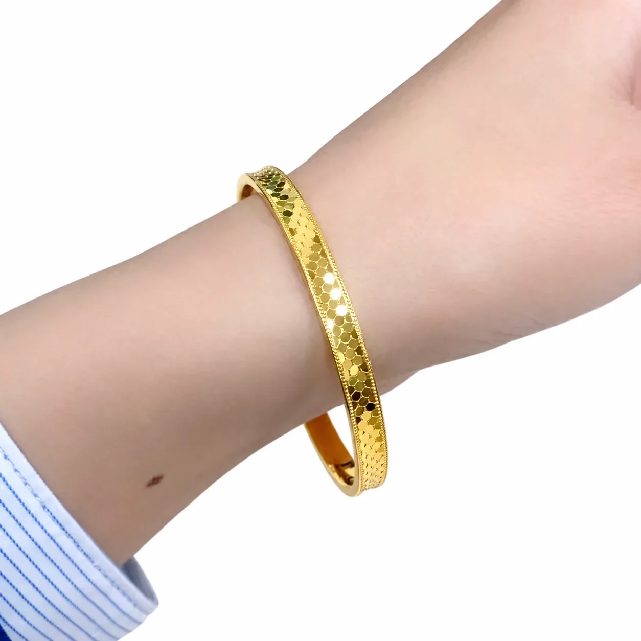 Bangle Bracelet, Triple Crystal Slider, Gold-Plated Stainless Steel - Gold Dragon Scale