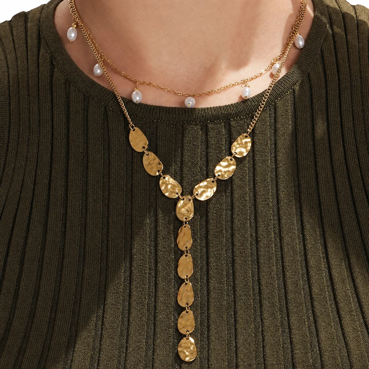 Sculptural Gold PVD Hammered Oval Y Pendant Necklace