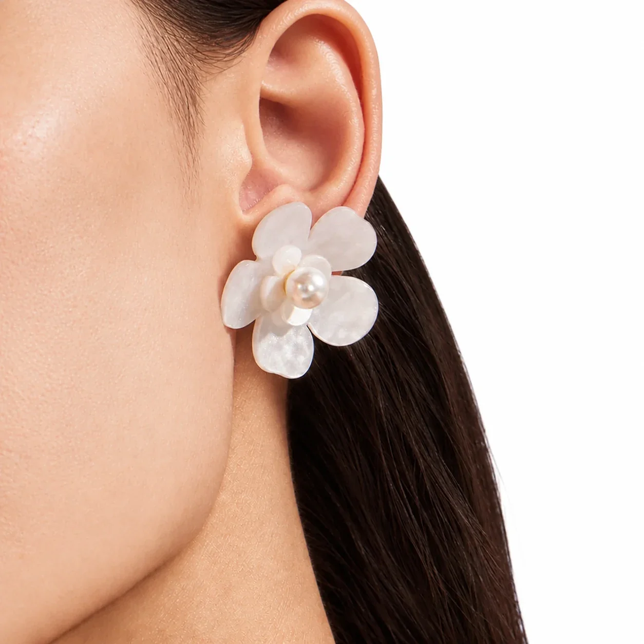 Petal Resin Flower 316L Stainless Steel Pearl-Effect Stud Earrings