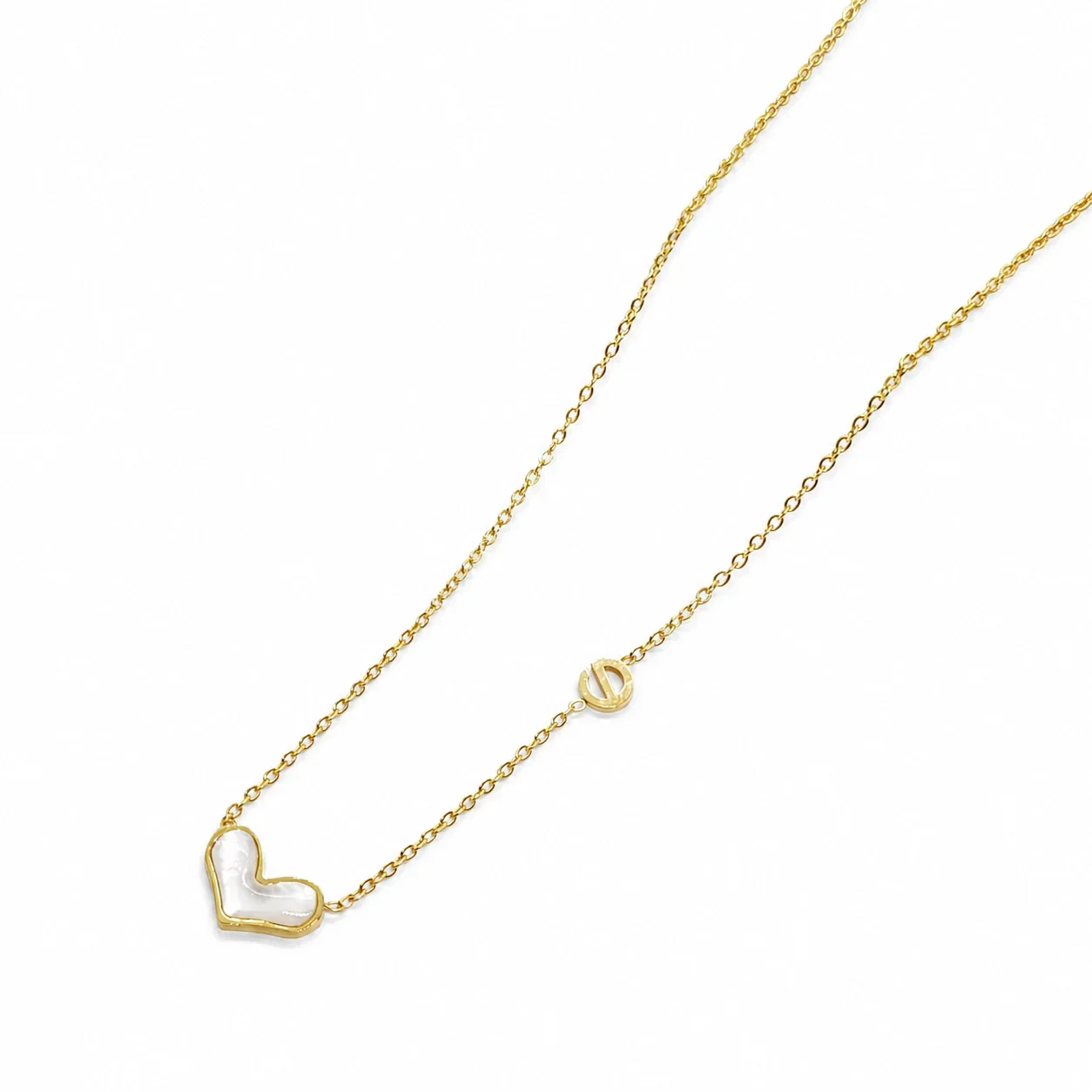 Luminous 18K Gold-Plated Shell Heart Link Necklace