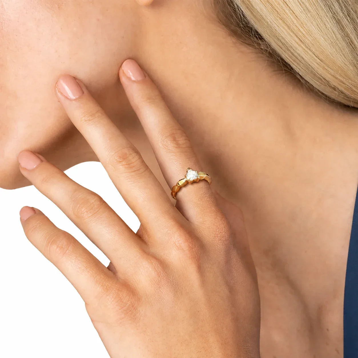 Romantic Stainless Steel Heart CZ Leaf Band Ring