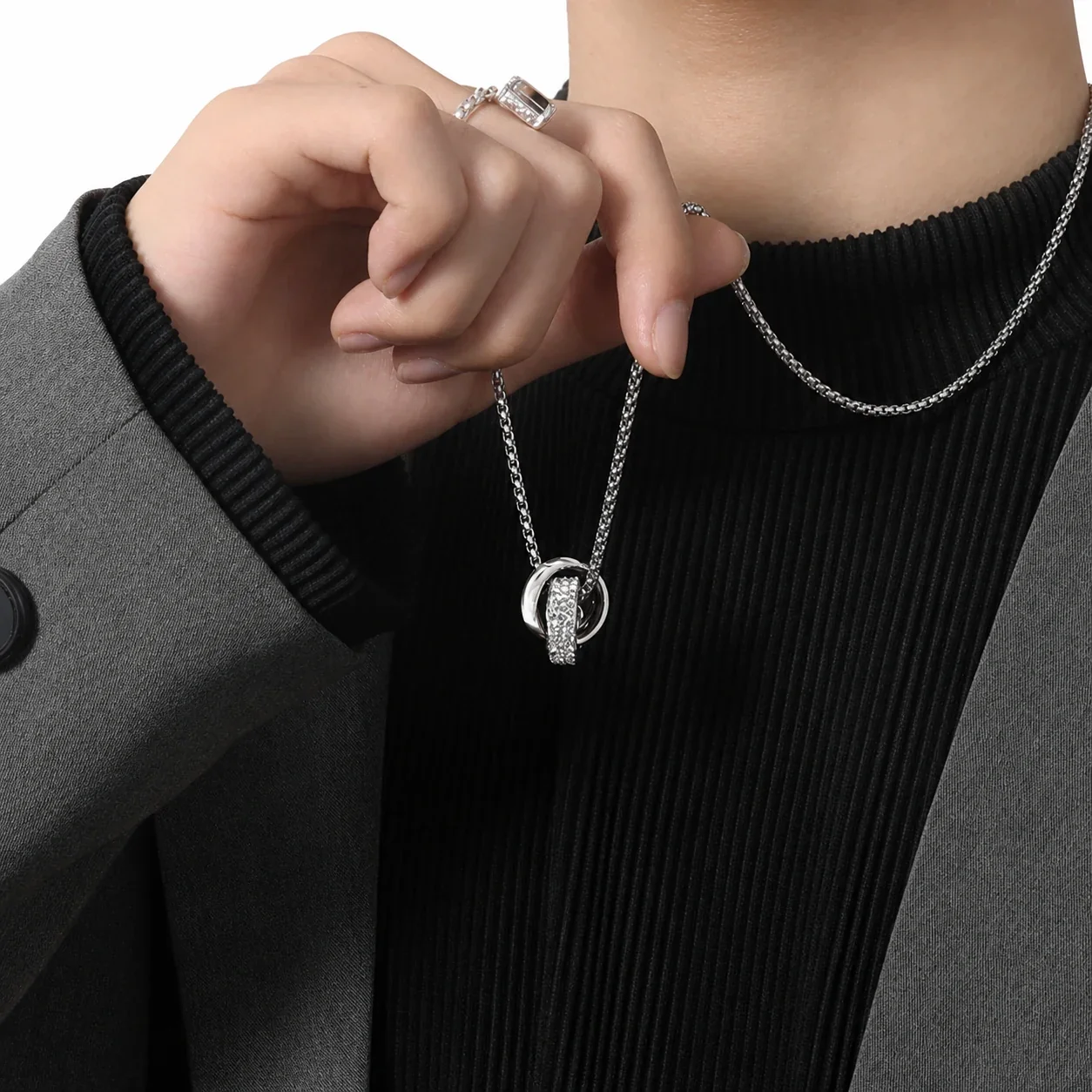 Sleek Silver-Plated Double Ring Box Chain Pendant Necklace