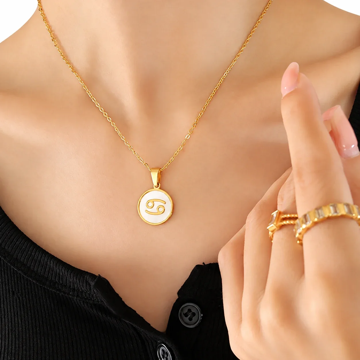 Zodiac Necklace with White Shell Disc, Gold-Plated Steel - Gold Cancer , 40 + 5 cm