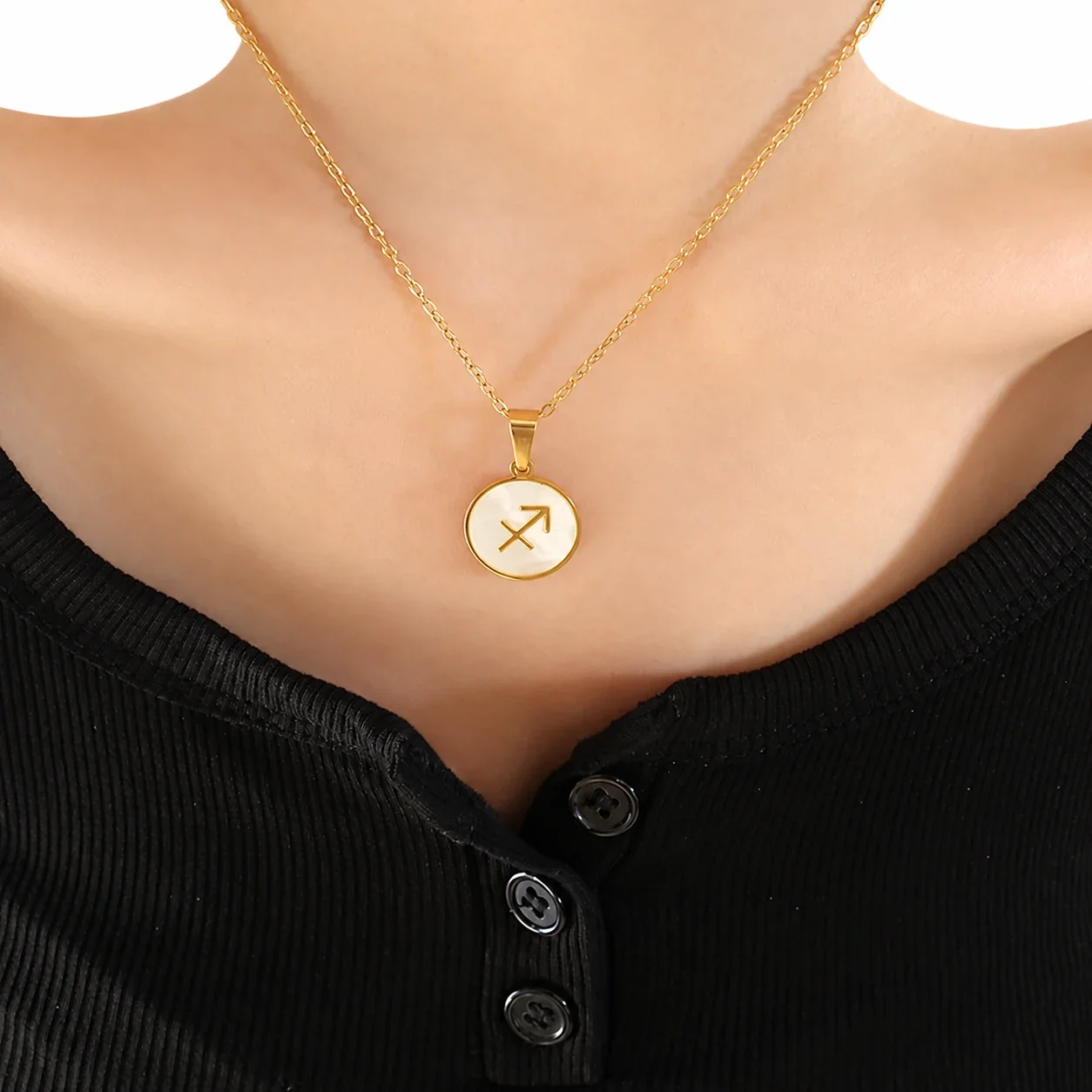 Zodiac Necklace with White Shell Disc, Gold-Plated Steel - Gold Sagittarius , 40 + 5 cm