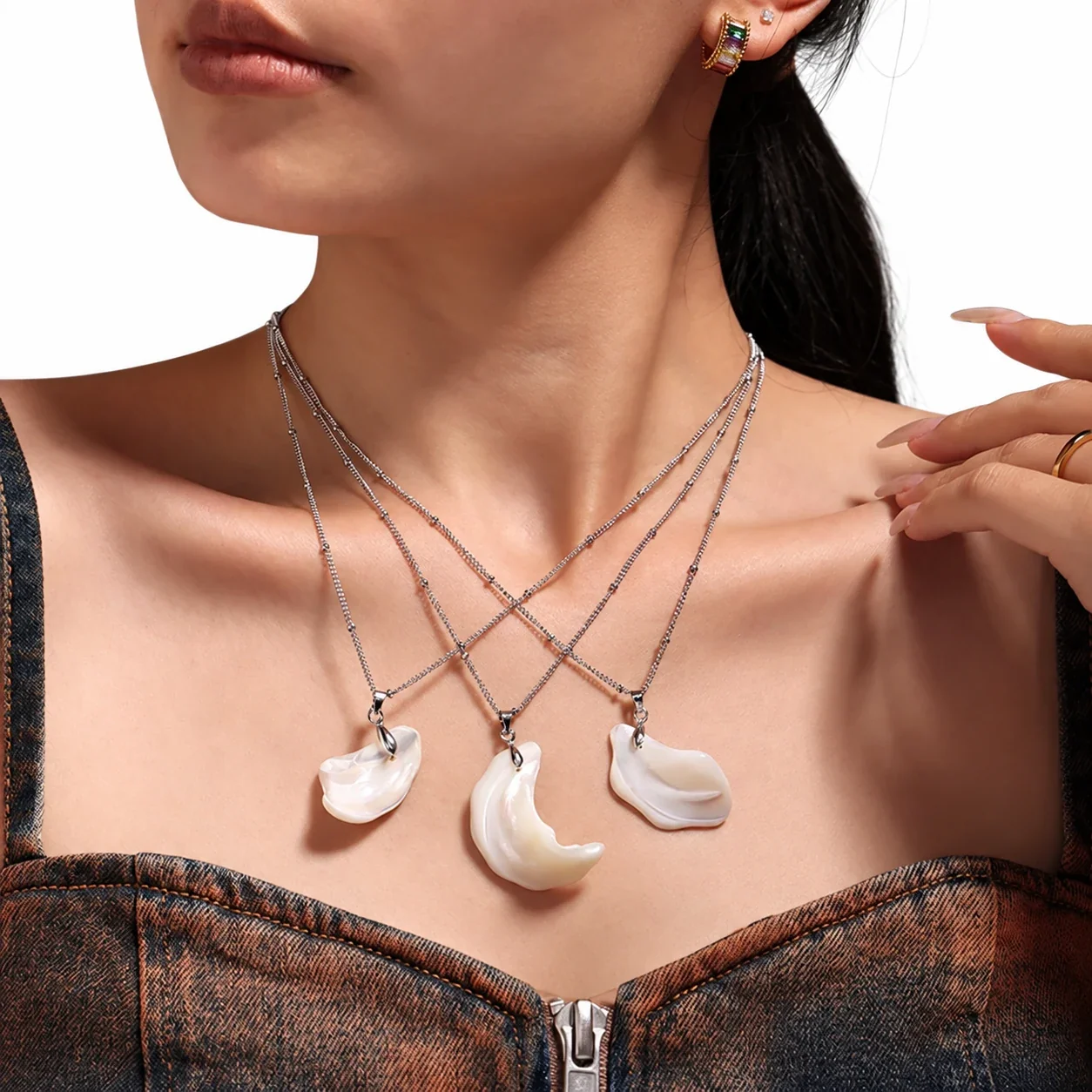 Shell Pendant Necklace with Carved Leaf, Stainless Steel