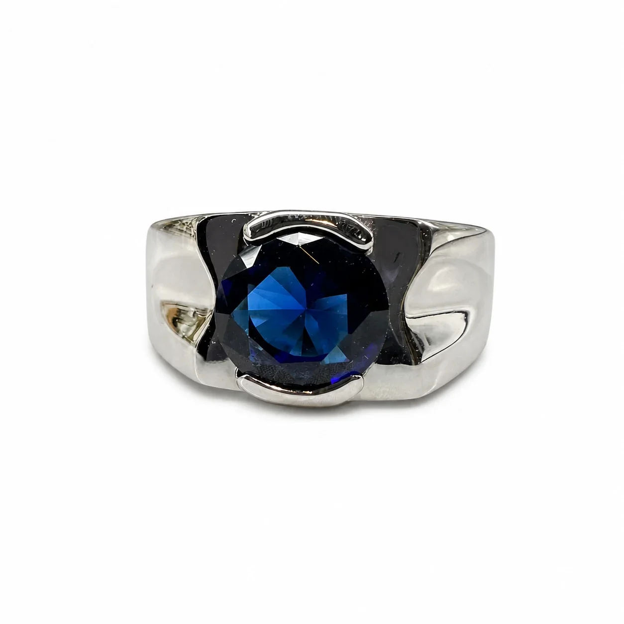 Sculptural 316 Stainless Steel Round-Cut Signet Ring