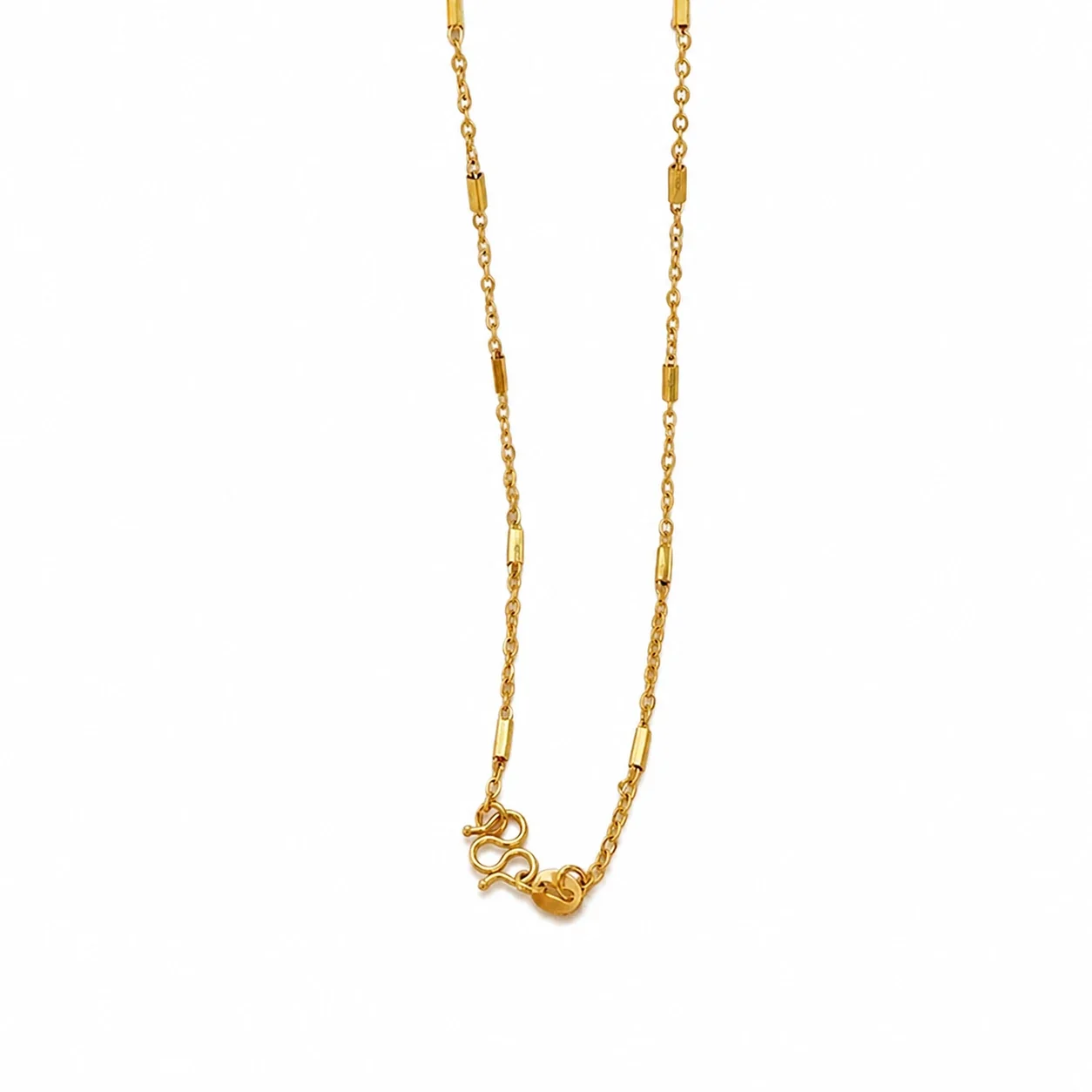 Refined Gold-Plated Snake Chain M-Clasp Necklace