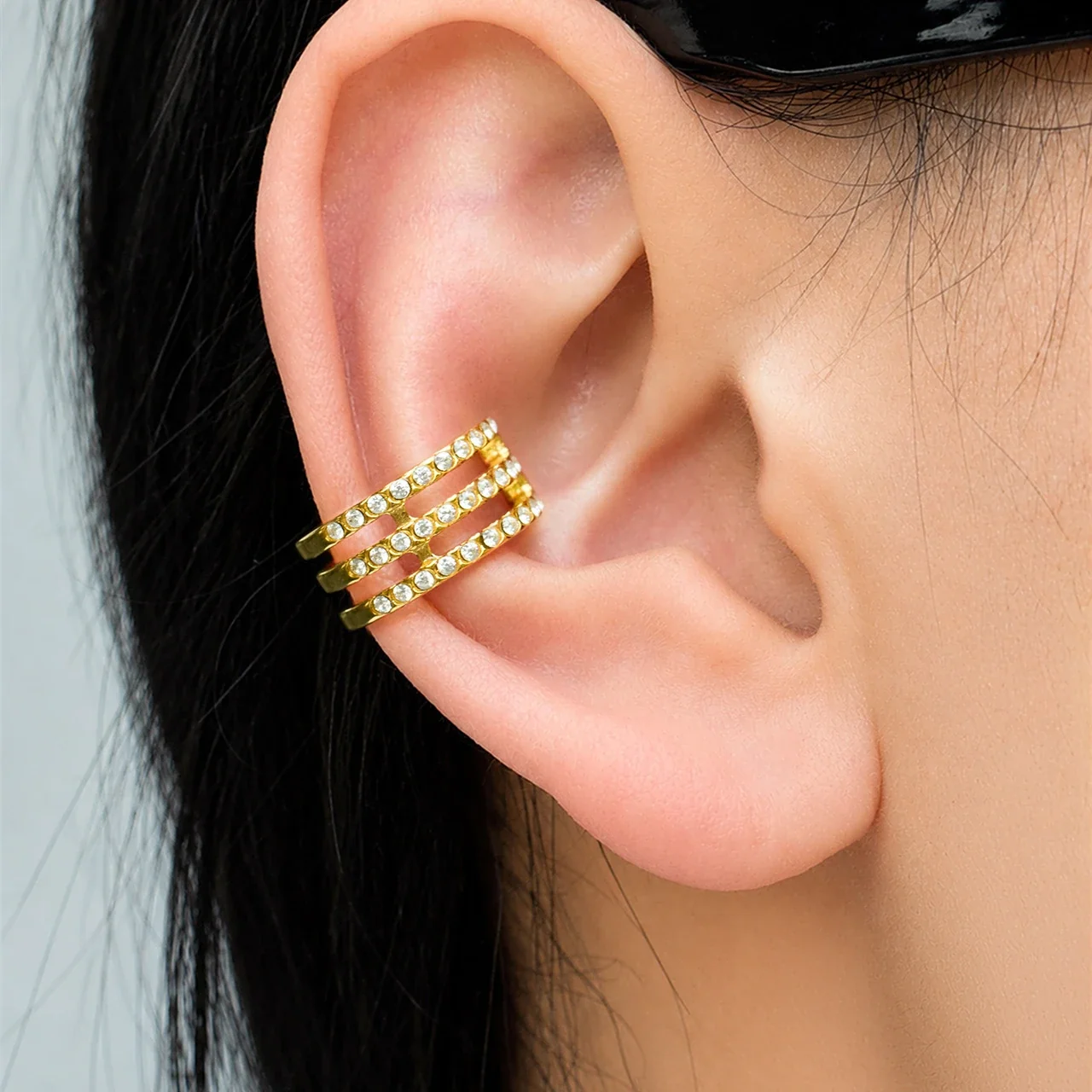 Ear Cuff Triple-Row Cubic Zirconia 18K Gold-Plated Stainless Steel