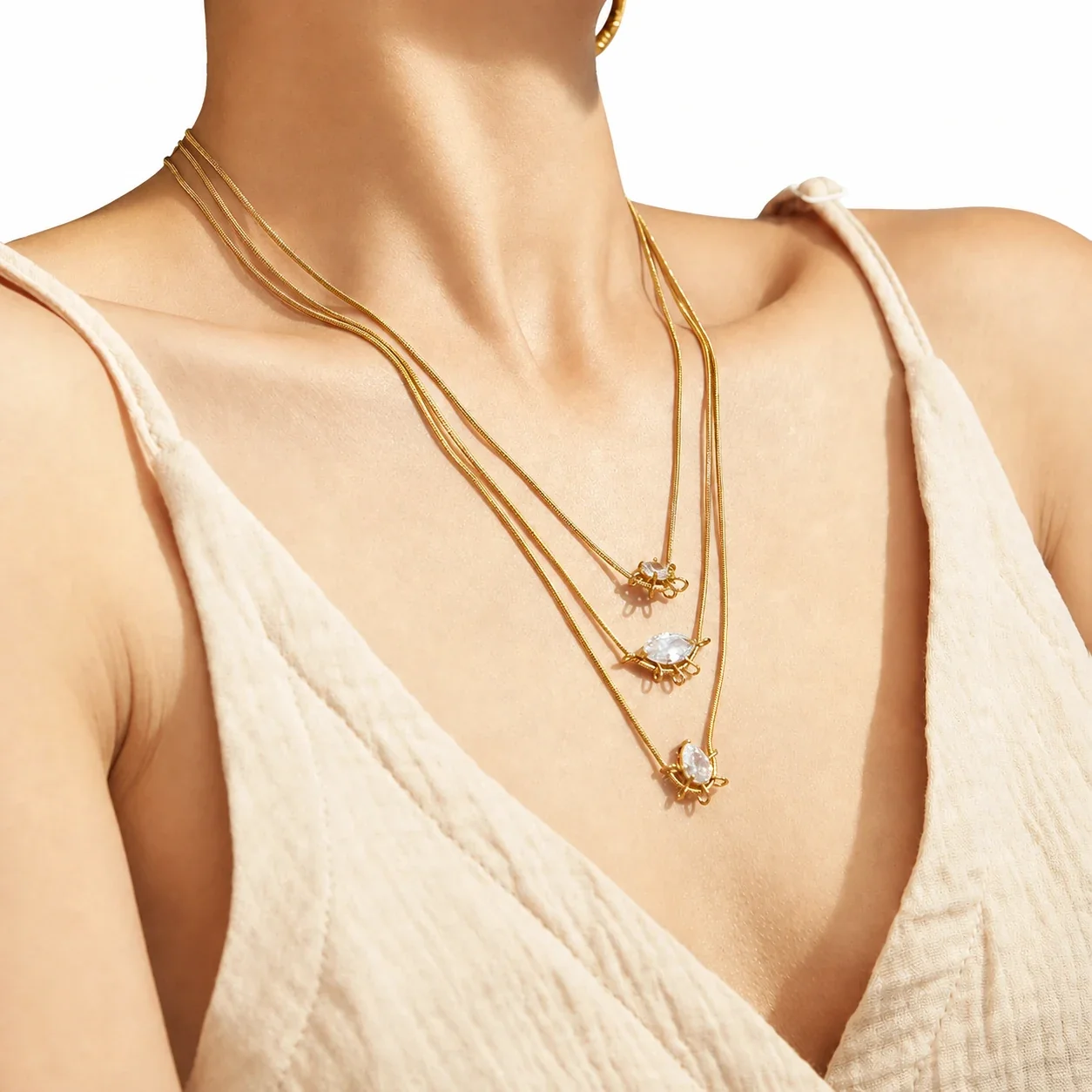 Radiant Gold-Plated 316L Crystal Sunburst Necklace