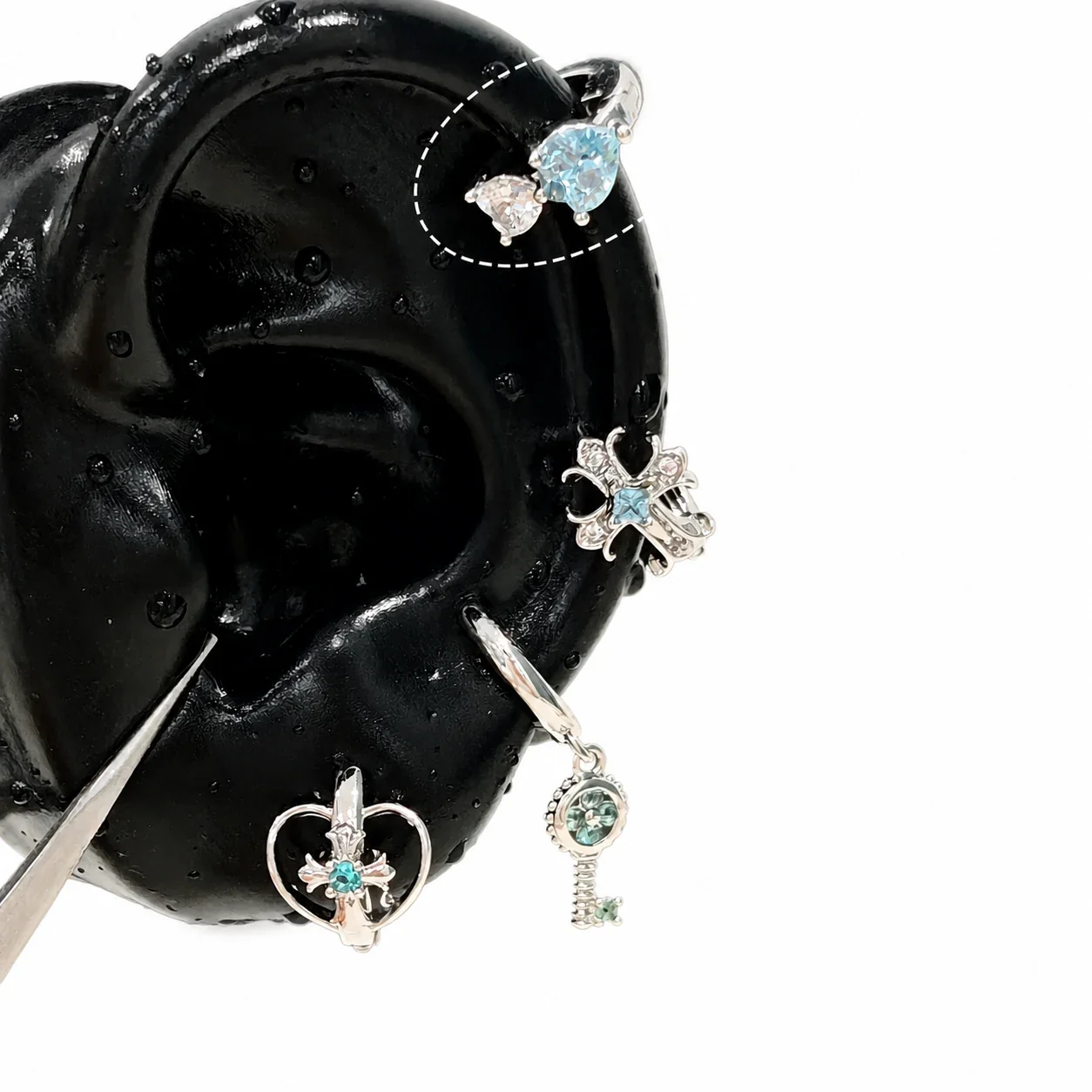 Gleaming 316 Stainless Steel CZ Cross Ear Cuff - Blue White Heart