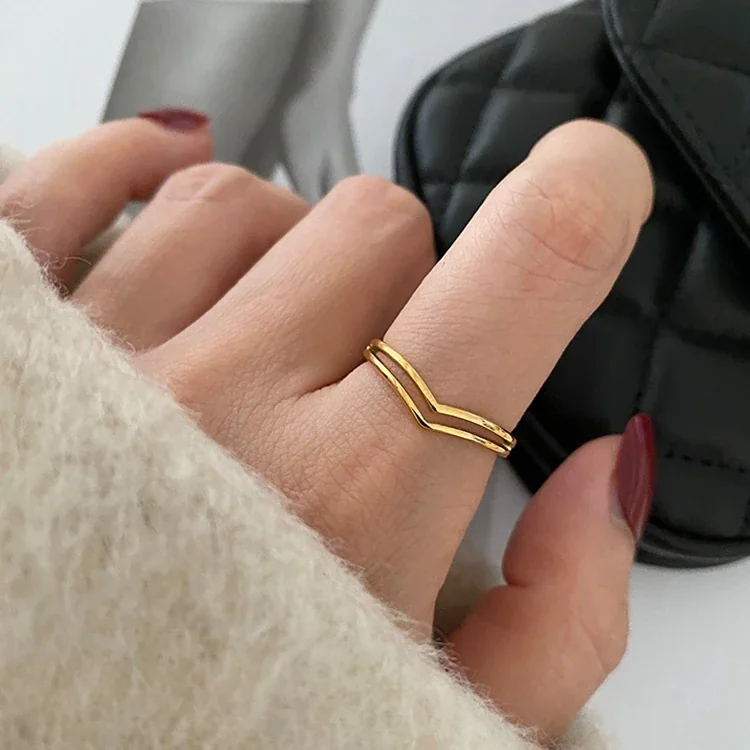 Ring: V-Shape Double Band 18K Gold-Plated Stainless Steel