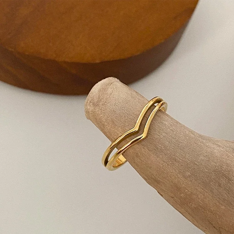 Ring: V-Shape Double Band 18K Gold-Plated Stainless Steel