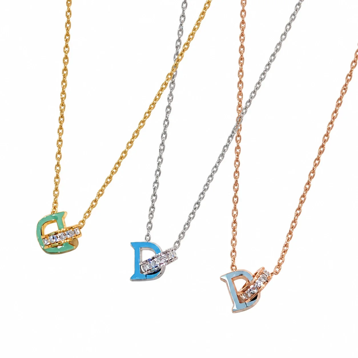 Produktfoto: D Letter Necklace, Interlocking Ring Crystal Accent, Stainless Steel