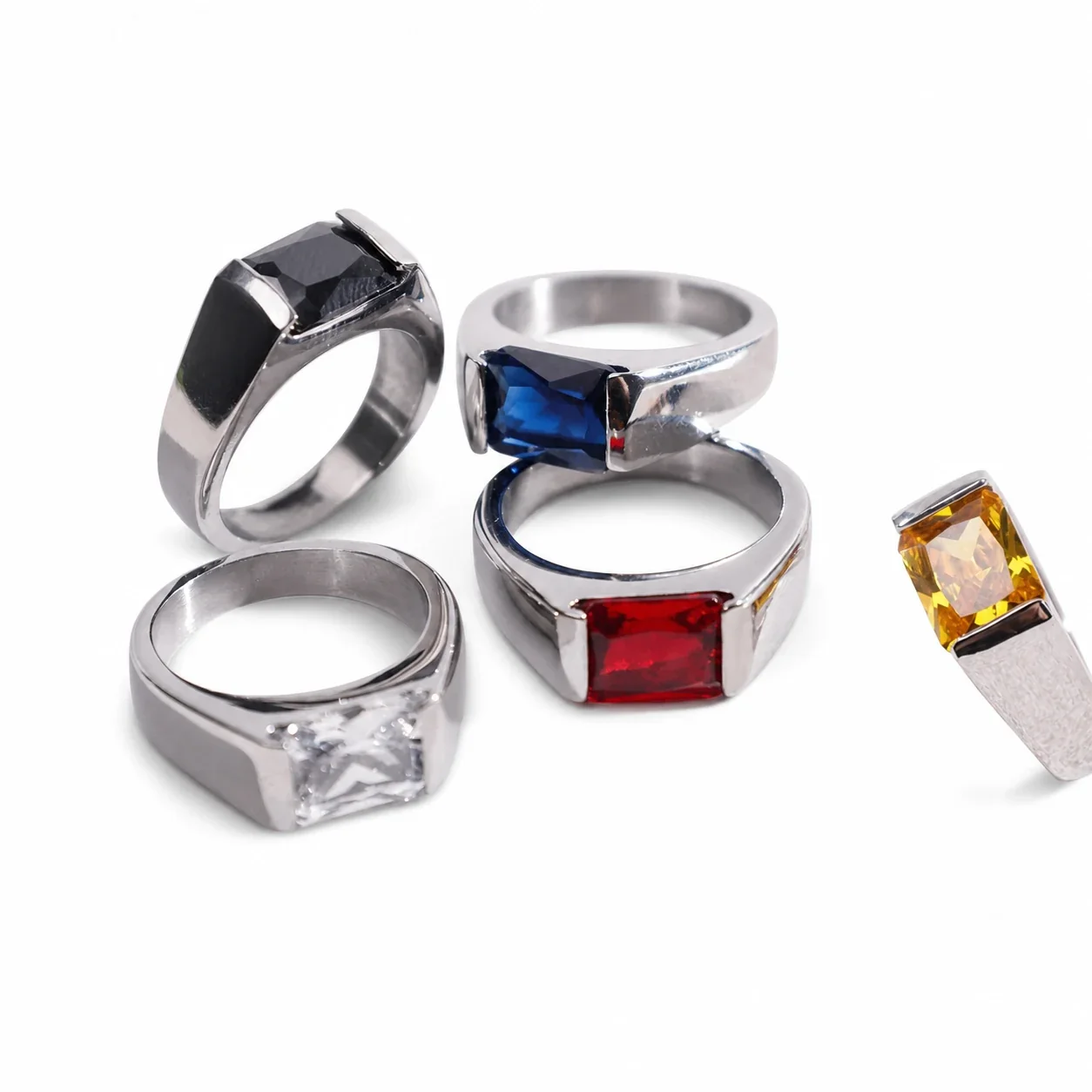Bold 316 Stainless Steel Square-Cut Signet Ring