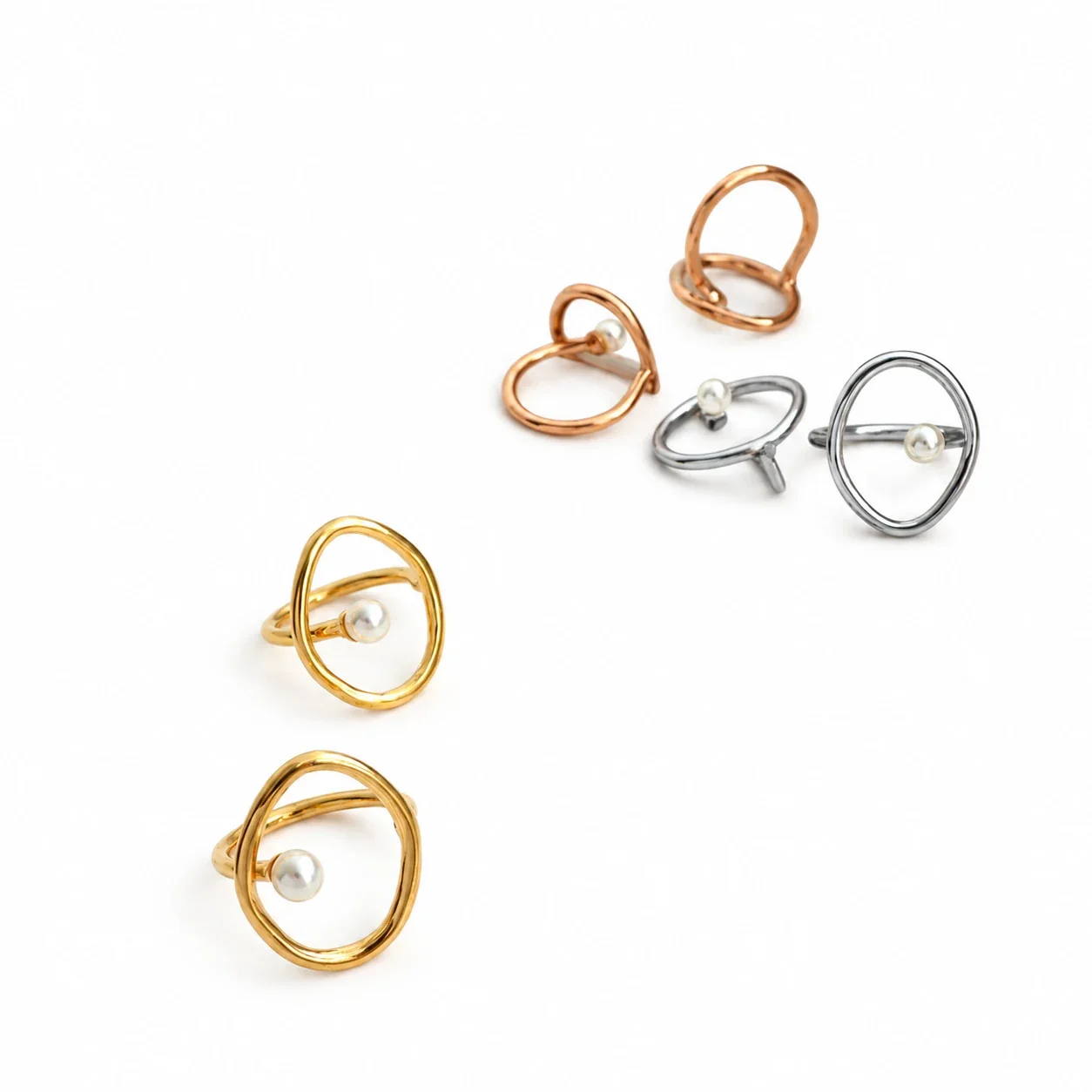 Oval Orbit Pearl-Effect 18K Gold-Plated Steel Ring