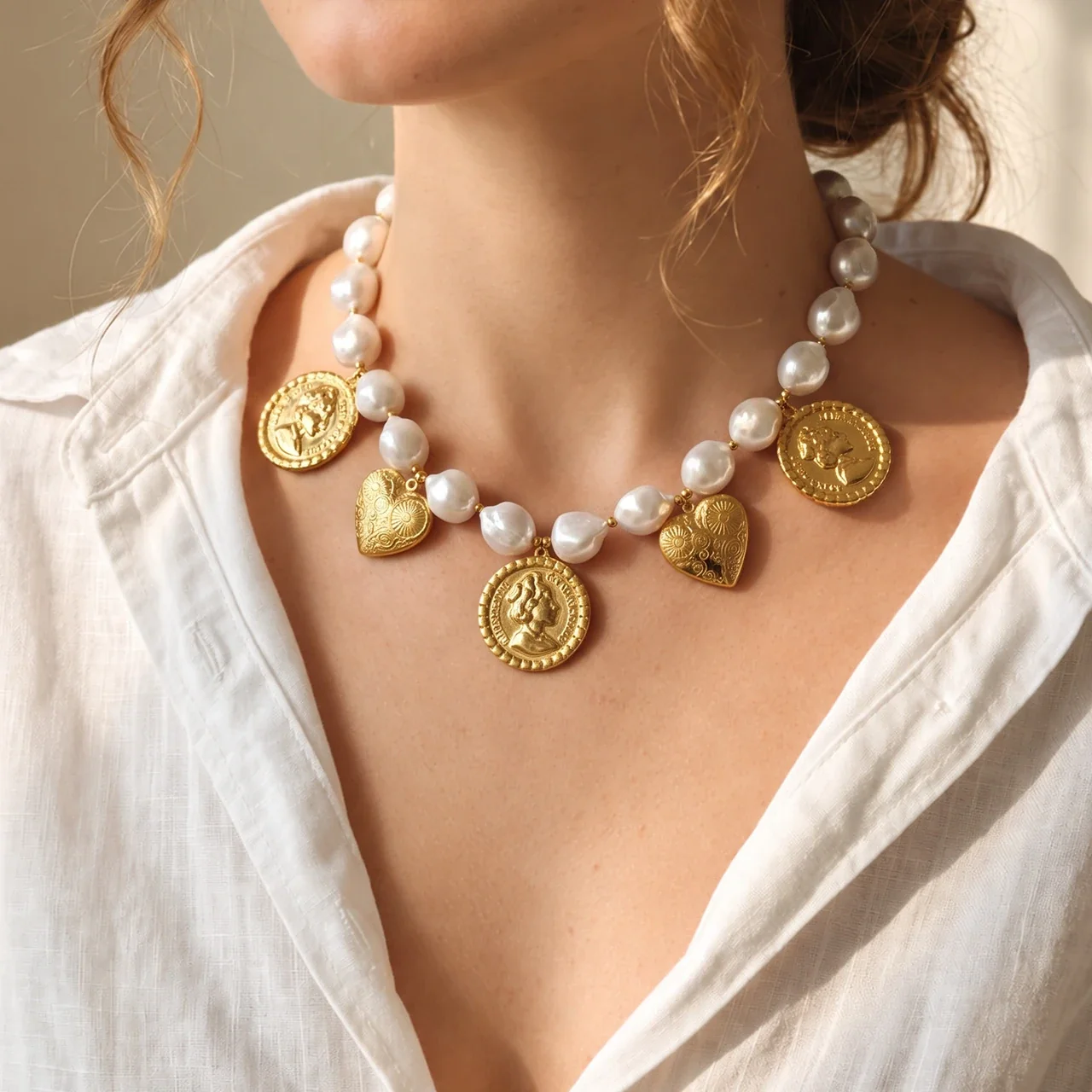 Charm Necklace with Pearl-effect-Effect Beads, Gold-Plated Steel