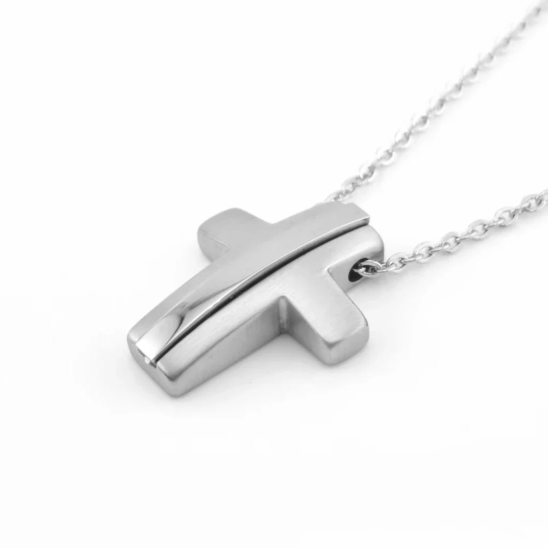 Sleek 316 Stainless Steel Layered Cross Pendant Necklace