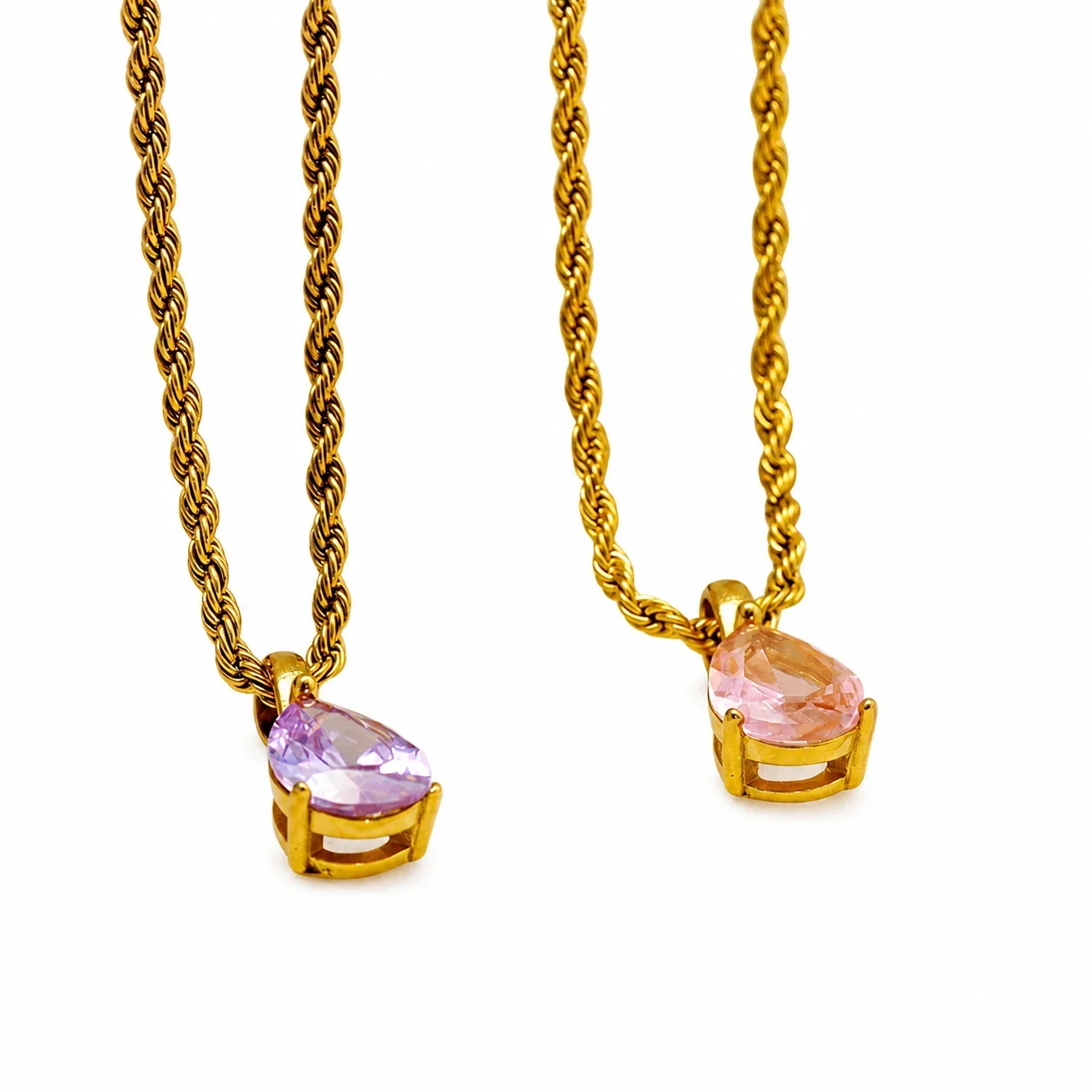 Radiant 18K Gold-Plated Rope Chain Teardrop Pendant Necklace