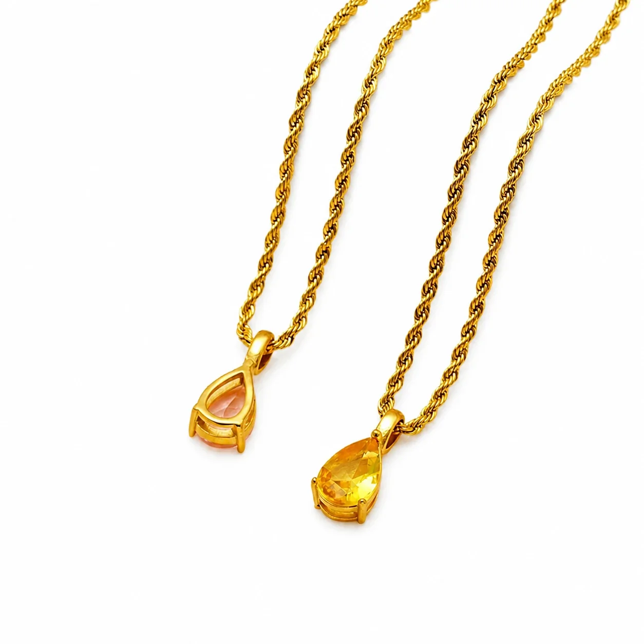 Radiant 18K Gold-Plated Rope Chain Teardrop Pendant Necklace