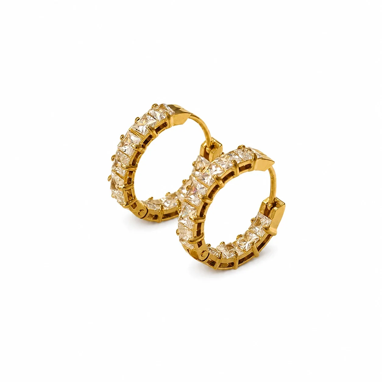 Brincos de Argola Radiantes em Aço Inoxidável 316 Banhados a Ouro com Zircónias Princess