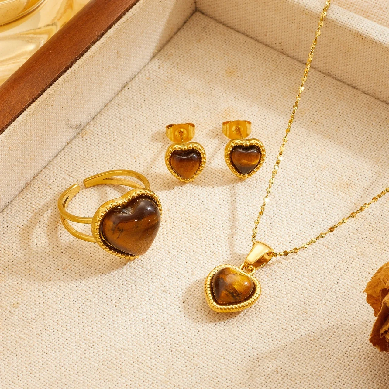 Jewelry Set with Tiger-Eye Heart Cabochons & Gold-Plated Steel