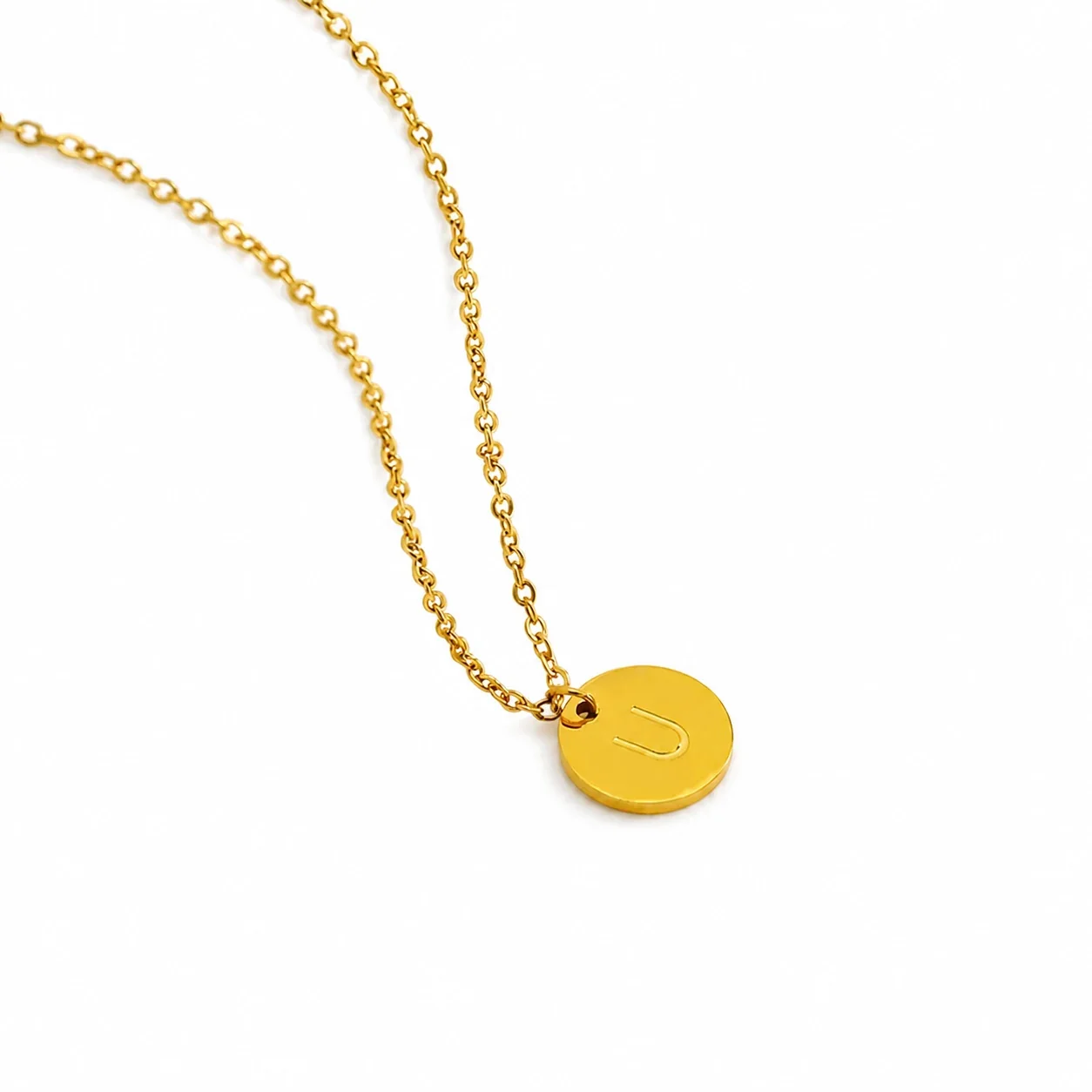 Refined Gold-Plated Disc Initial Chain Necklace - Letter U